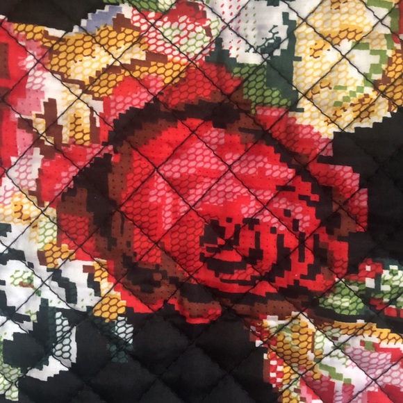 FOREVER 21 quilted mini flower skirt - Picture 4 of 6